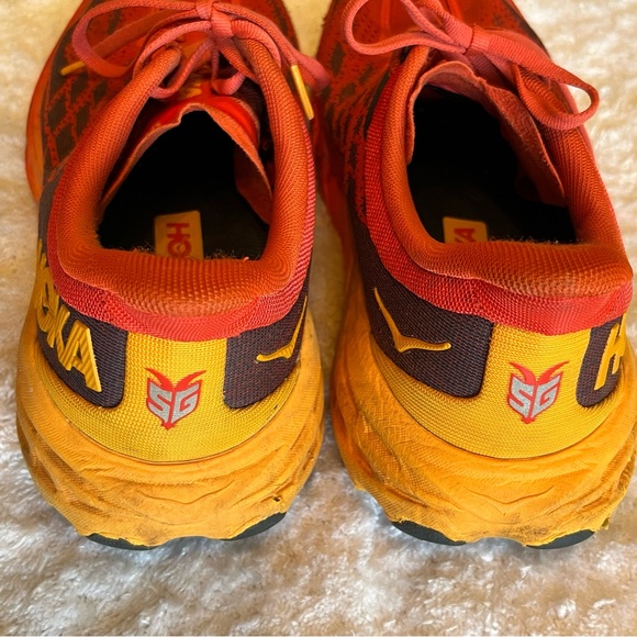 Hoka One One Speedgoat 5 Wide Size 11EE - Picture 5 of 9